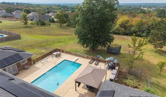 723 Canterbury Dr, Alma, AR 72921