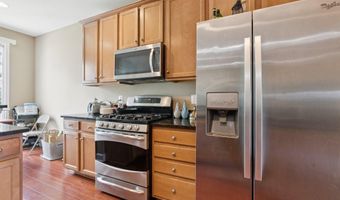 42832 BITTNER Sq, Ashburn, VA 20148
