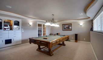 1700 Riverwood Dr, Bismarck, ND 58504