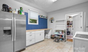 6 Morgan Blvd 3, Arden, NC 28704