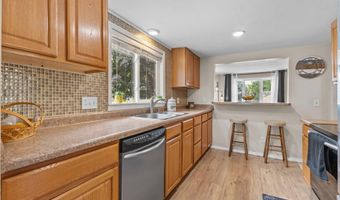 1631 N WILMER St, Appleton, WI 54911