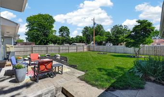 805 SE 2nd St, Ankeny, IA 50021