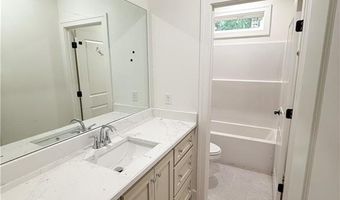 23 Langholm Ln, Bella Vista, AR 72715