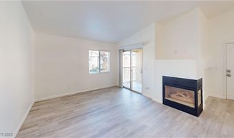 2110 Los Feliz St 2015, Las Vegas, NV 89156
