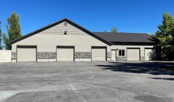 22 E Rich Ln, Blackfoot, ID 83221