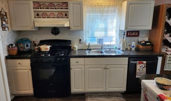 2626 D CEDONIA ADDY Rd, Addy, WA 99101