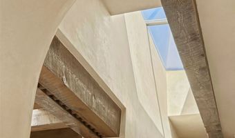 4 Avenida Herrera, Santa Fe, NM 87506