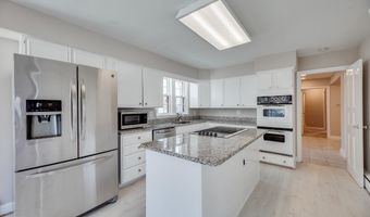 4740 34TH St N, Arlington, VA 22207