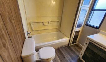 5112 Yellowstone #26, Chubbuck, ID 83202