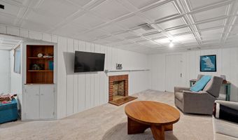 851 Mt Pleasant Ave, Ann Arbor, MI 48103