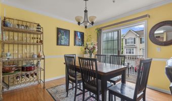 6 ELCO Ct, Bayonne, NJ 07002