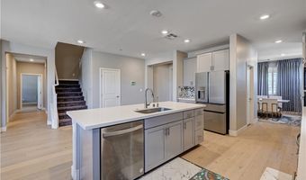 7572 Mount Spokane Ct, Las Vegas, NV 89113