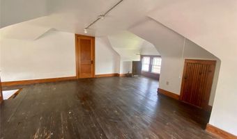 179 Oakdale Ave, Akron, OH 44302