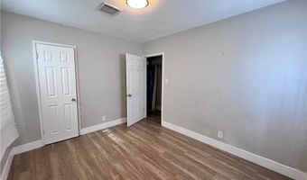 2410 Poplar Ave, Las Vegas, NV 89101