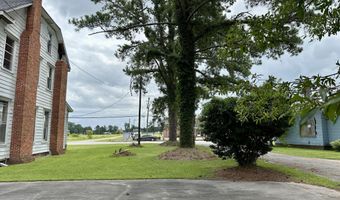 207 N 5th St, Aurora, NC 27806