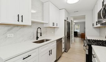 1220 E Rockwell St, Arlington Heights, IL 60005