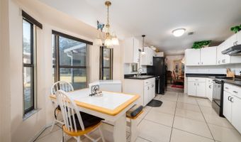 10117 SW 170TH St, Archer, FL 32618