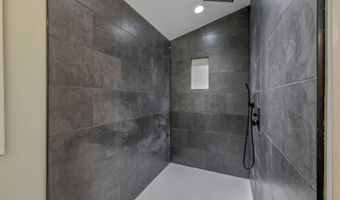 4641 Route 10 750 Route 10, Barboursville, WV 25504