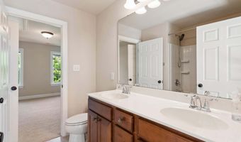 8620 Forester Ln, Apex, NC 27539