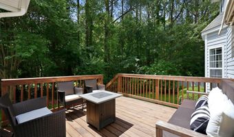1007 Copper Ridge Ct, Apex, NC 27502