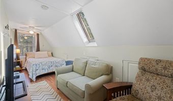 511 Tripps Corner Rd, Exeter, RI 02822