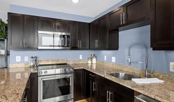 1200 STEUART St 415, Baltimore, MD 21230