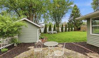 119 Zona Dr, Auburn, IN 46706