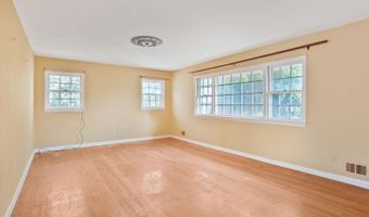 306 N MADISON St, Arlington, VA 22203
