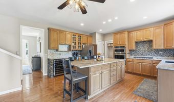 531 Brookside Ave, Algonquin, IL 60102