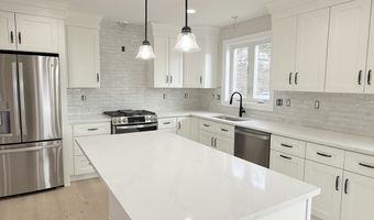 3 Memory Ln, Billerica, MA 01821
