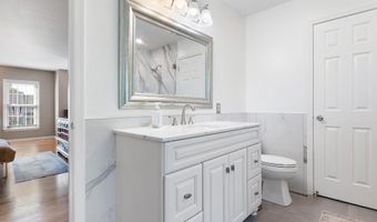 15 EATON Pl, Bear, DE 19701