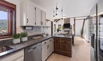 272 DORIS Dr, Breckenridge, CO 80424