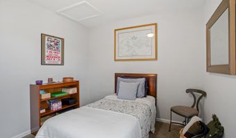 53 Greenlawn Dr, Danbury, CT 06810