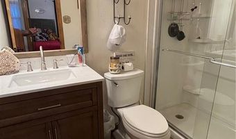 806 SE Avenue 8 Ave, Atkins, AR 72823
