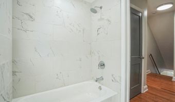 3529 GLENMORE Ave, Baltimore, MD 21206