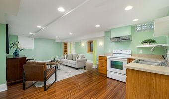 2135 Tuomy Rd, Ann Arbor, MI 48104