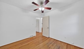 9006 Quandt Ave, Allen Park, MI 48101
