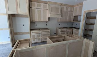 3 Ulverston Dr, Bella Vista, AR 72714