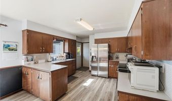 205 Victoria Dr, Alexandria, MN 56308