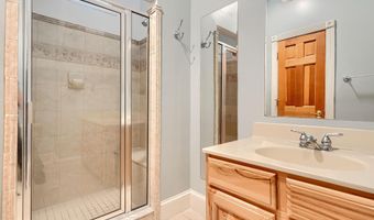 706 S BOND St, Baltimore, MD 21231