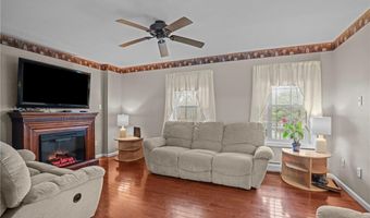 65 Albion Rd, Cumberland, RI 02864
