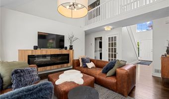 435 Country Walk, Amherst, OH 44001