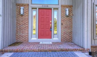 3682 Tanglewood Ct, Ann Arbor, MI 48105