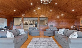 1020 Thomas Rd, Benton, TN 37307