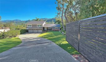 29846 Triunfo Dr, Agoura Hills, CA 91301