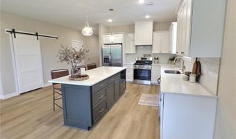 7541 Lake John Dr, Annandale, MN 55302