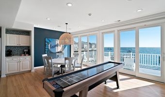 8 Jibsail Dr, Bayville, NJ 08721