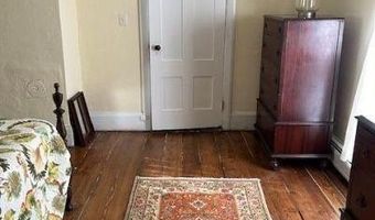 53 Congress St, Belfast, ME 04915