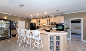 701 S Hill Ct, Biloxi, MS 39532