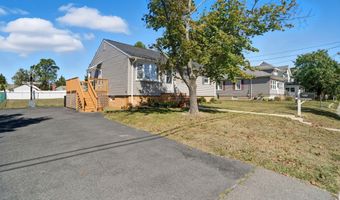 311 Pine St, Lakehurst, NJ 08733
